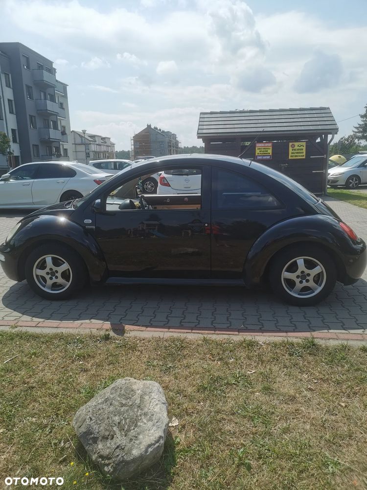 Volkswagen New Beetle - 6