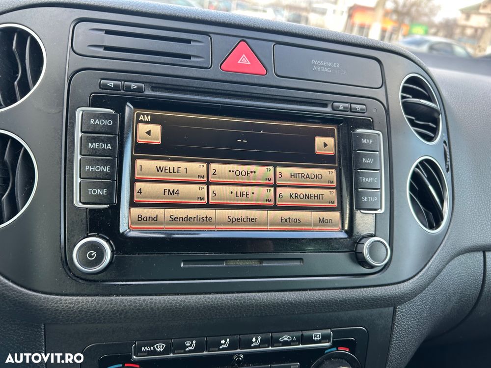 Volkswagen Golf Plus 1.6 TDI DPF BMT Highline DSG - 11