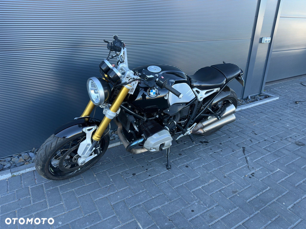 BMW R