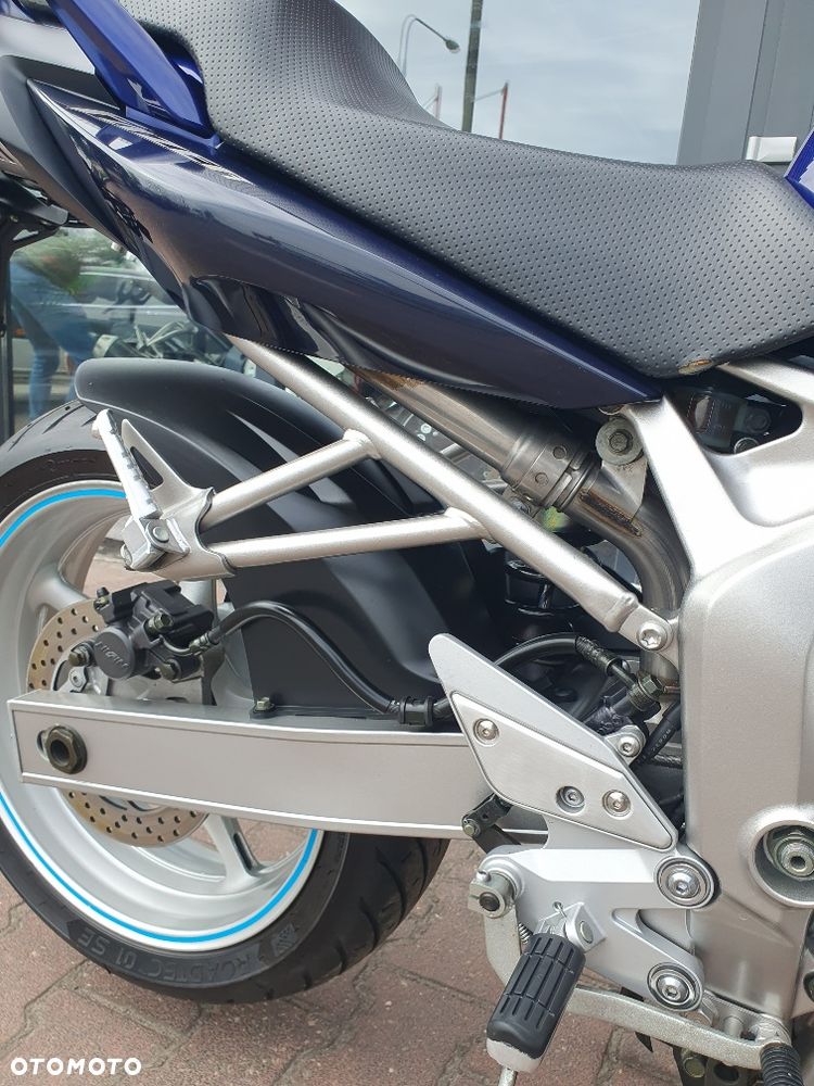 Yamaha FZ6 - 33