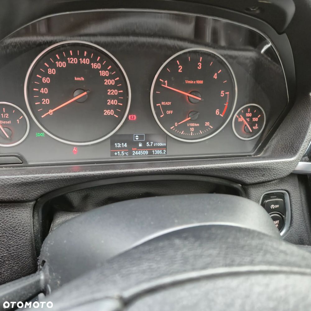 BMW Seria 3 318d Sport Line - 5