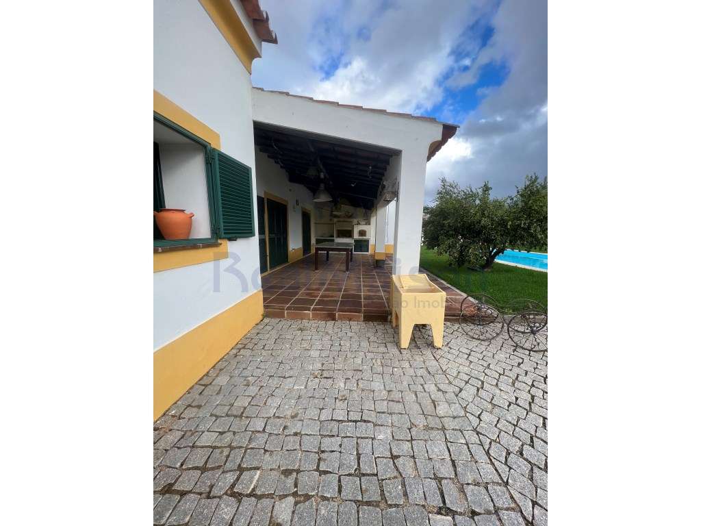 Vende-se Moradia T3 c/ Piscina em Vila Boim - Grande imagem: 4/35