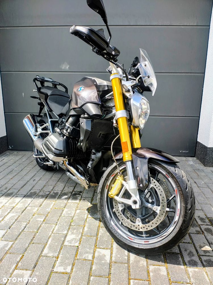 BMW R - 16
