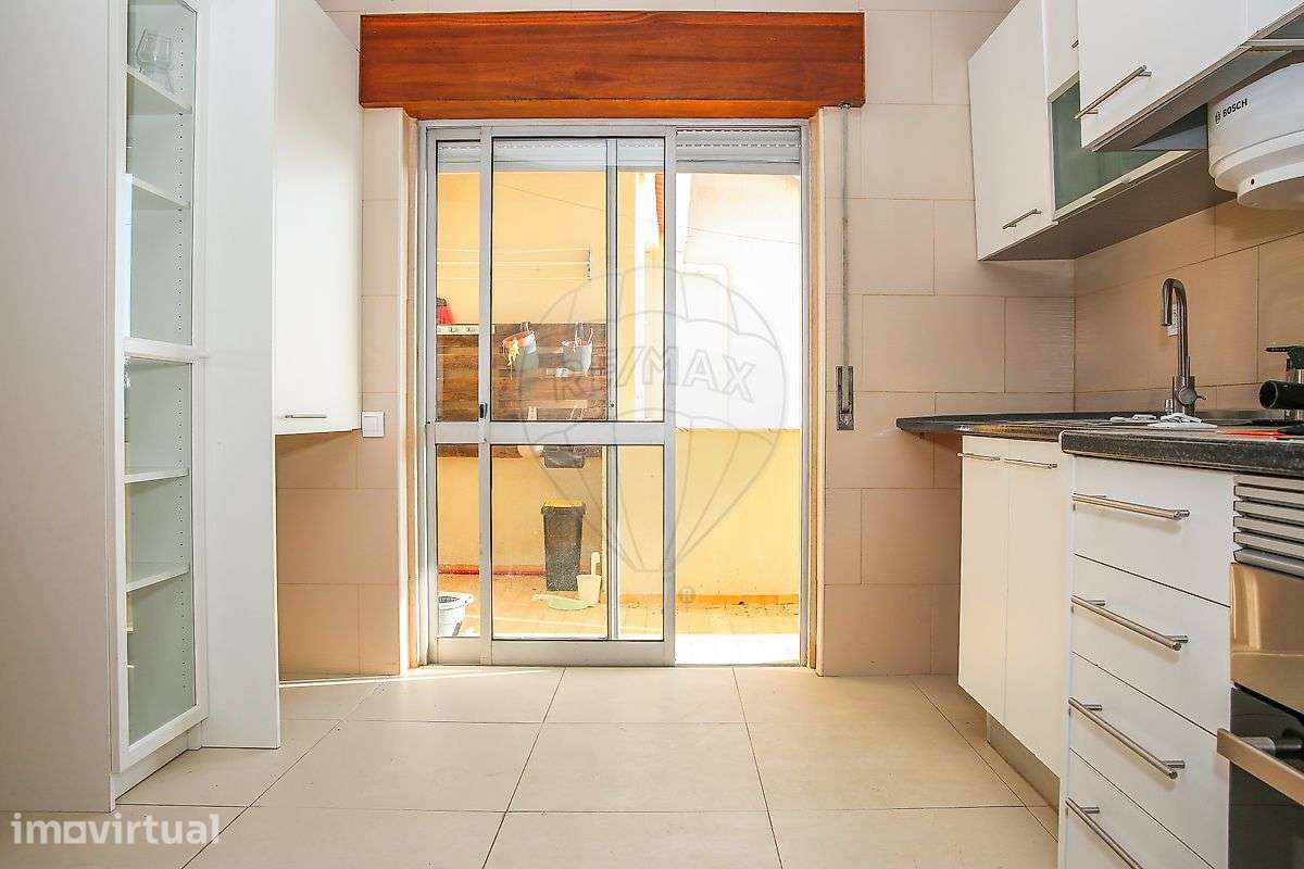 Apartamento T3 para arrendamento - Grande imagem: 2/30