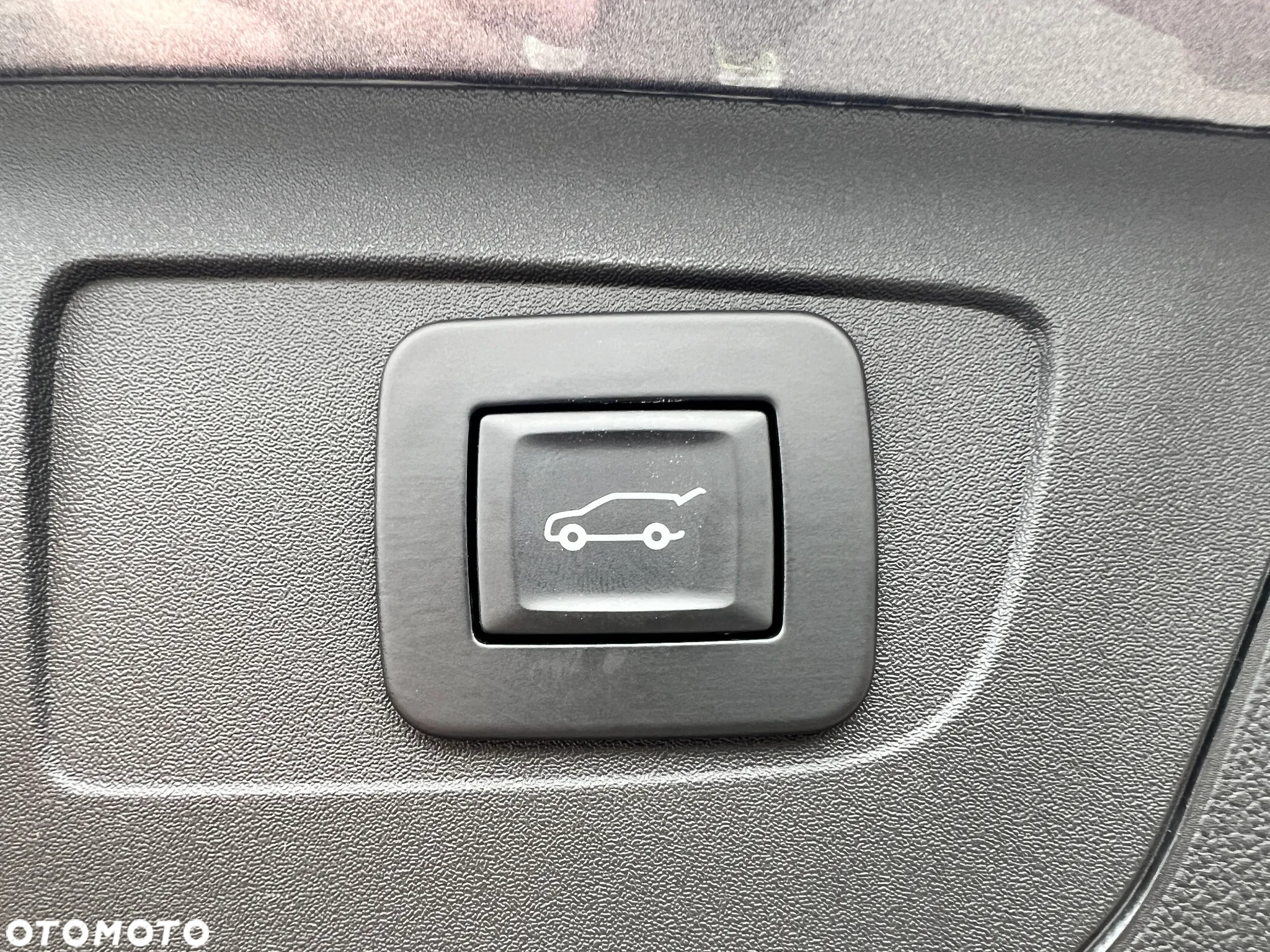 Opel Insignia 2.0 CDTI Elegance S&S - 38