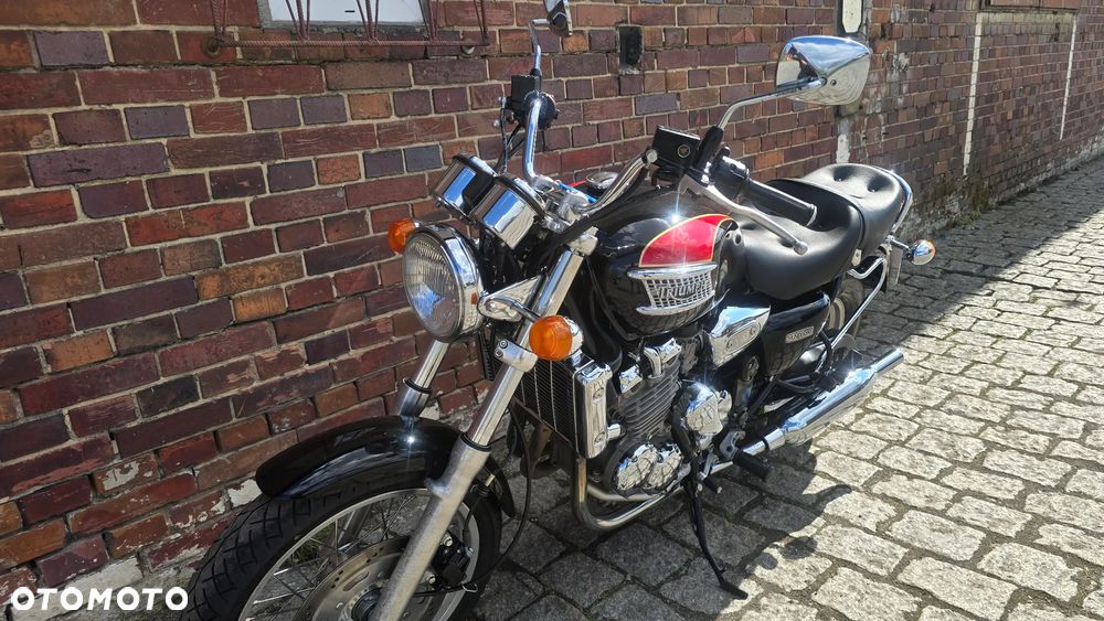 Triumph Thunderbird - 4