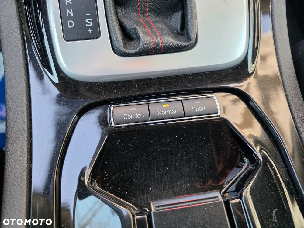 Ford S-Max 2.0 T Titanium MPS6 - 15