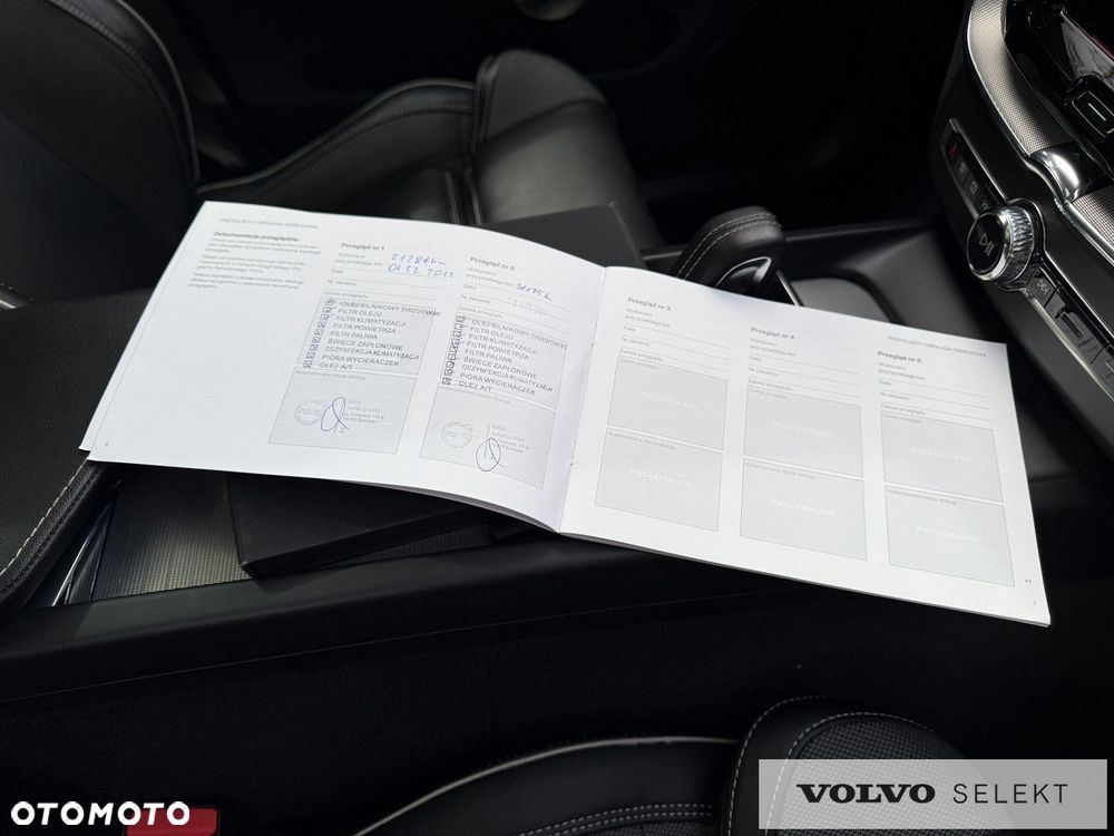 Volvo XC 60 - 32