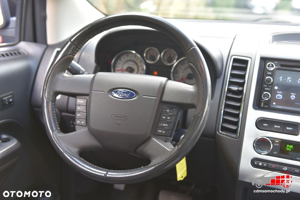 Ford Edge - 24