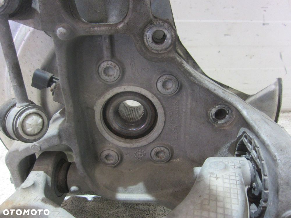 VOLVO XC90 II XC 90 2.0 T6 LEWA TYLNA ZWROTNICA WAHACZE LEWY TYŁ 31658533 - 7