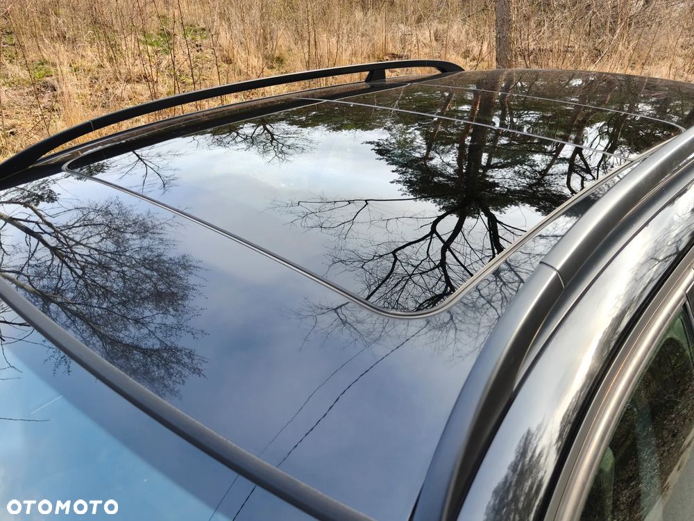 BMW Seria 3 318i - 8