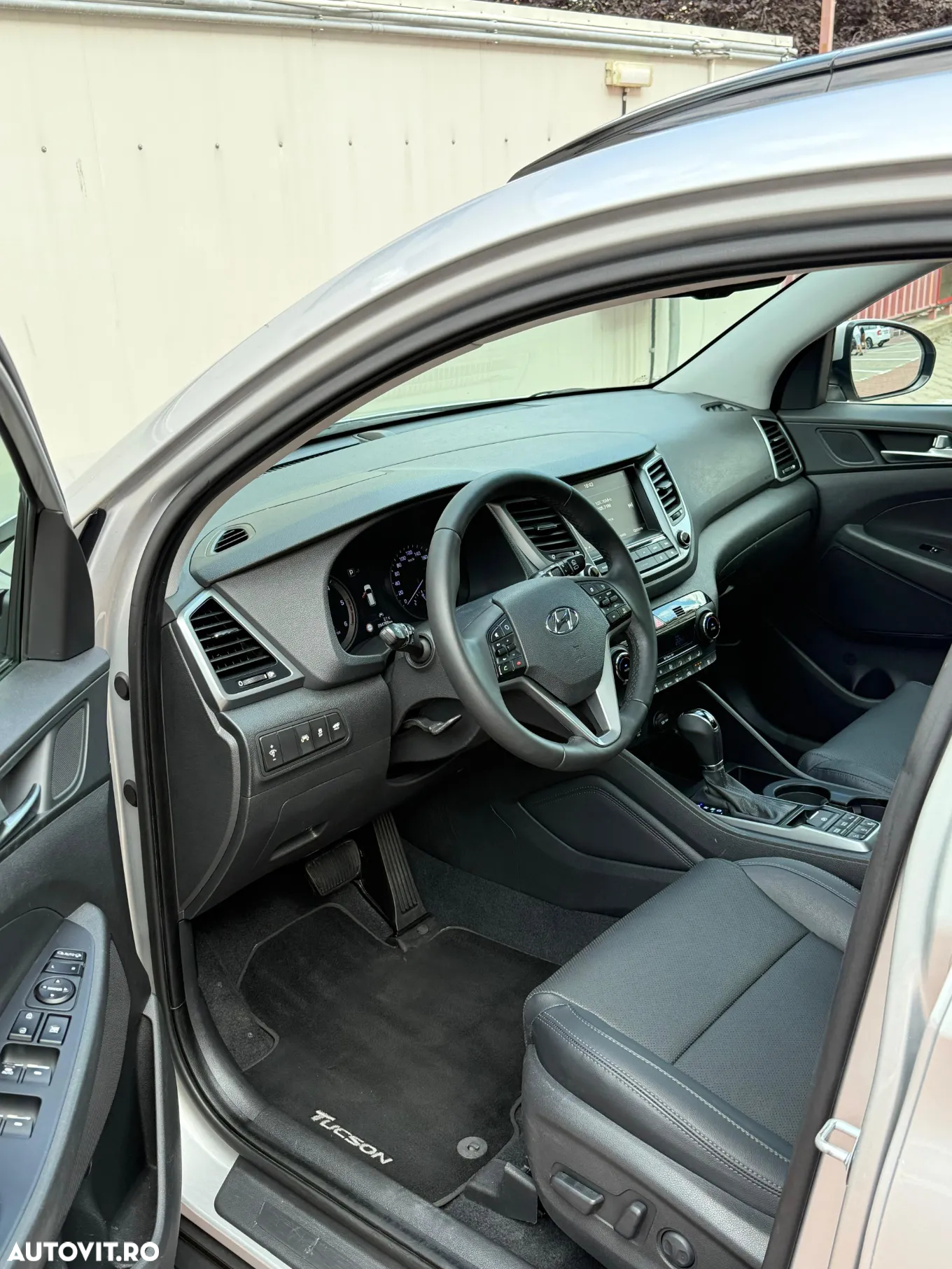 Hyundai Tucson blue 1.7 CRDi 2WD DCT Premium - 5