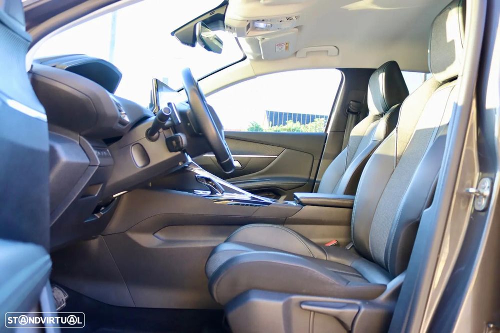 Peugeot 3008 1.6 Hybrid Allure Pack e-EAT8 - 19