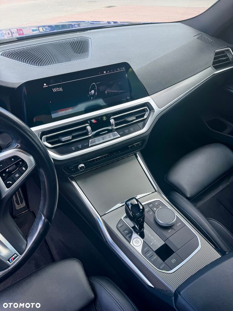 BMW Seria 3 318i M Sport - 8