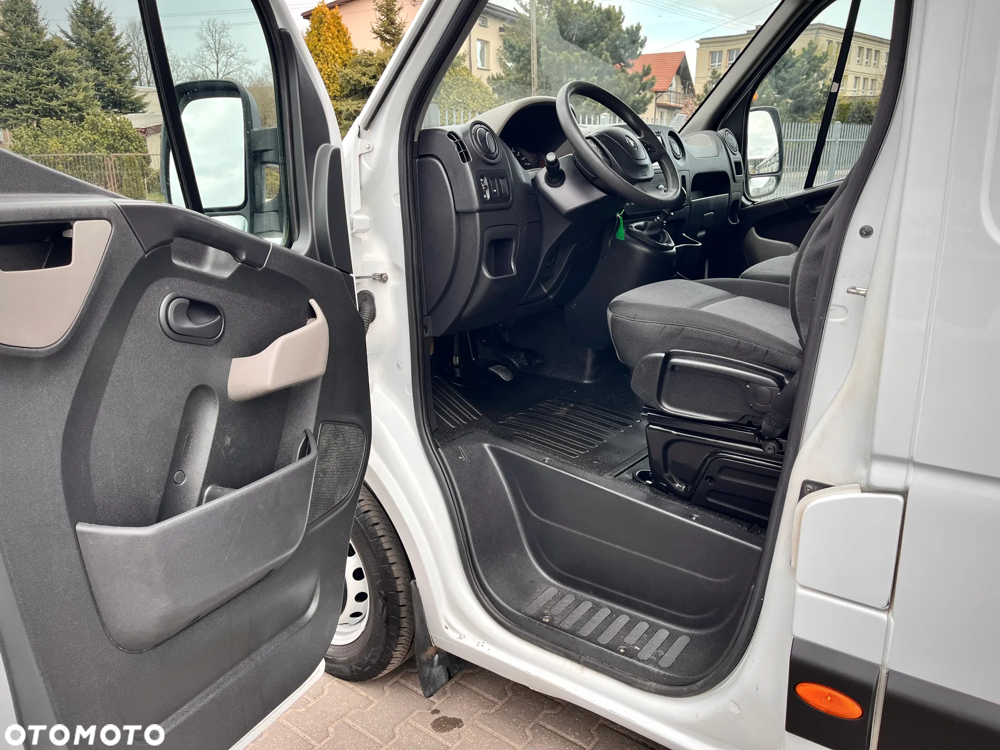 Renault MASTER L3H2 / NISKI PRZEBIEG / SERWIS ASO / 2.3 DCI / FV23%/ - 12