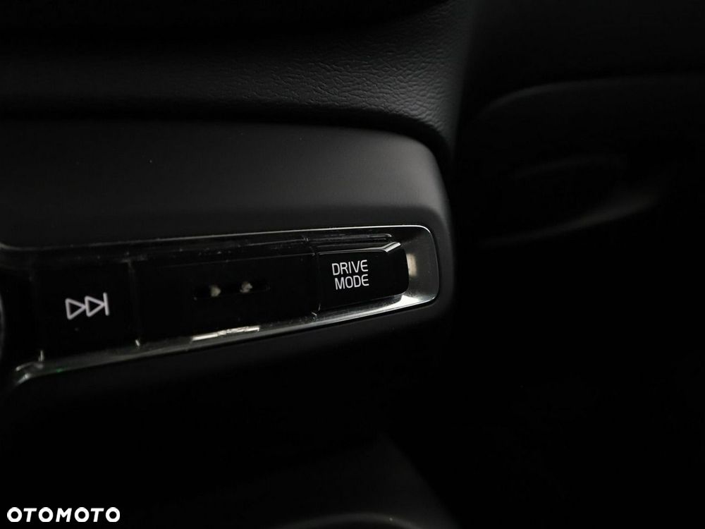 Volvo XC 40 D3 Momentum - 30