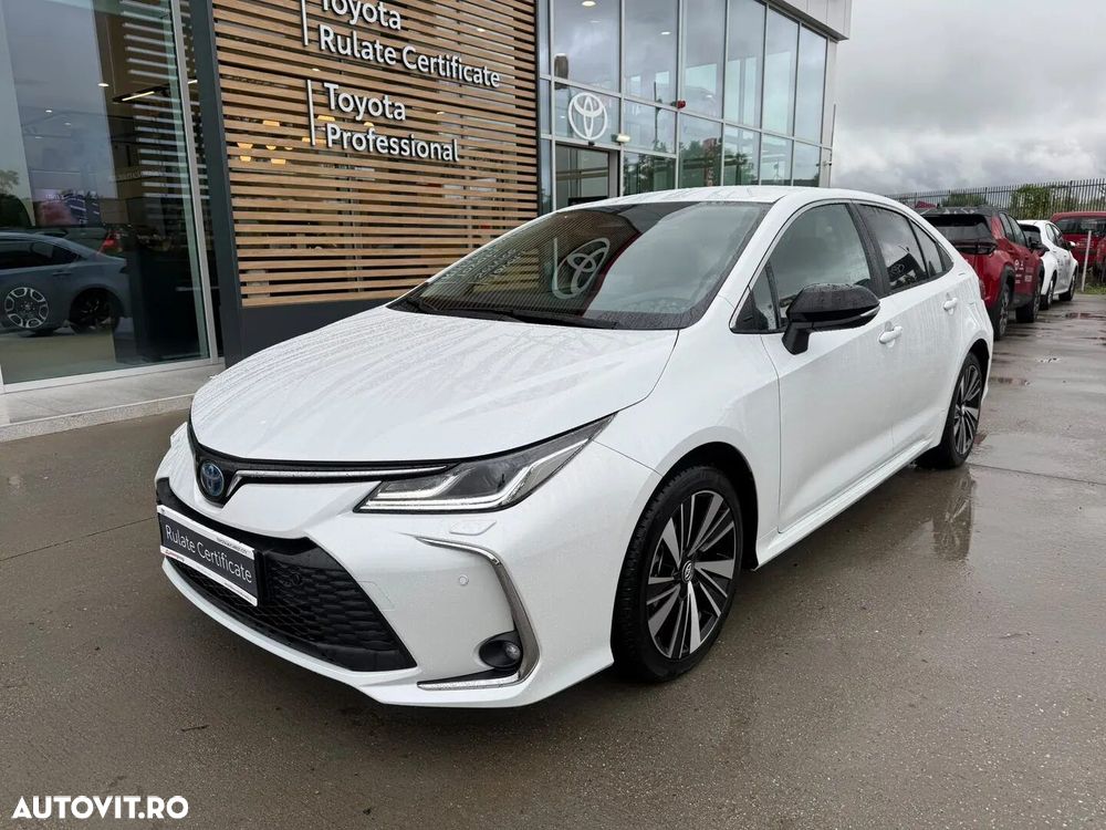 Toyota Corolla 1.8 HSD Dynamic - 3