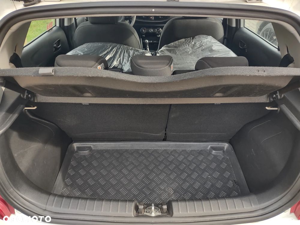 Kia Picanto 1.0 M - 17