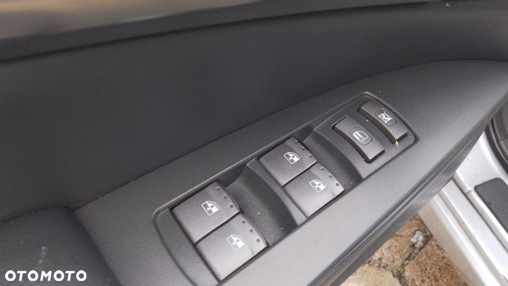 SsangYong/KGM Kyron 200 Xdi s 4x4 Automatik - 17
