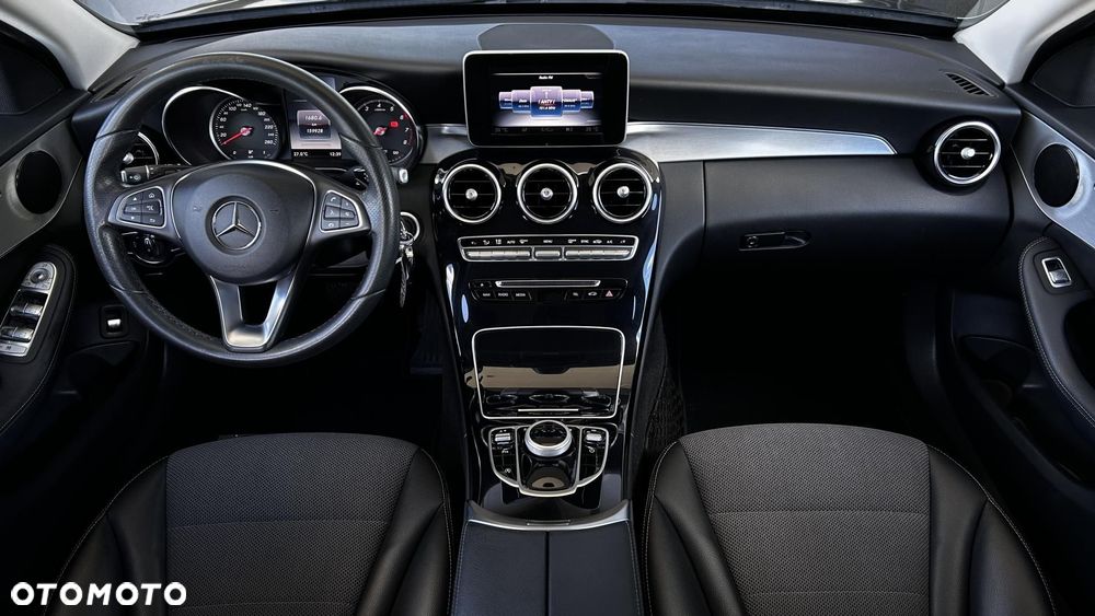 Mercedes-Benz Klasa C 180 9G-TRONIC - 18