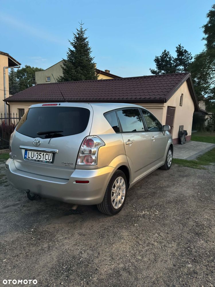Toyota Corolla Verso 1.8 Sol 7os - 3