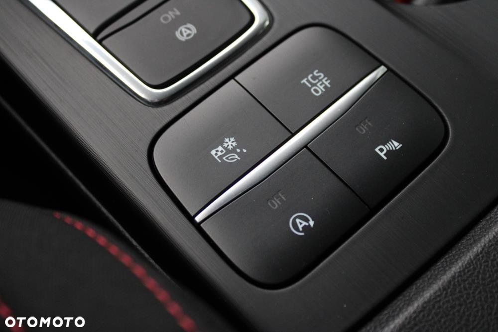 Ford Focus - 18