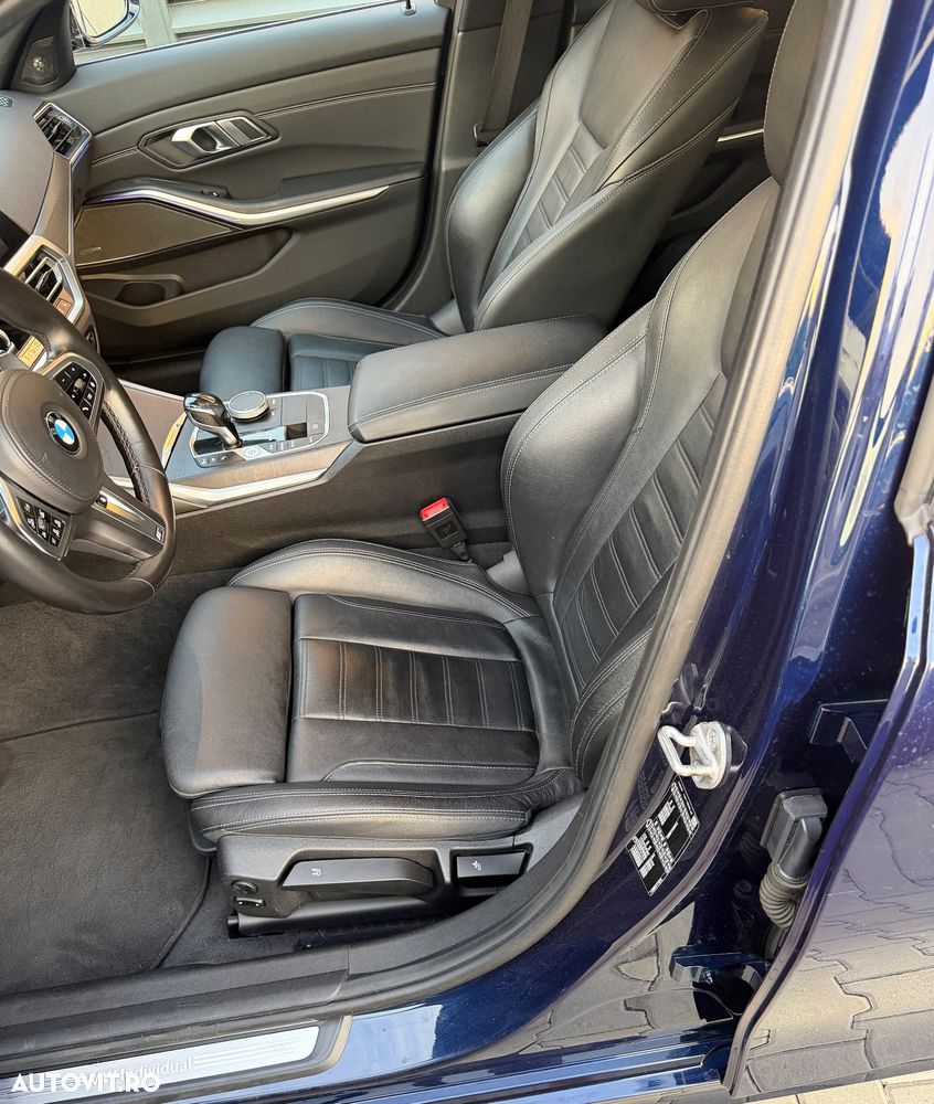 BMW Seria 3 320d Sport-Aut. Luxury Line - 28