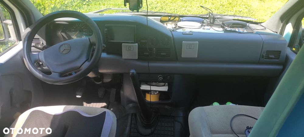 Mercedes-Benz Sprinter 212 D 902.421 - 17