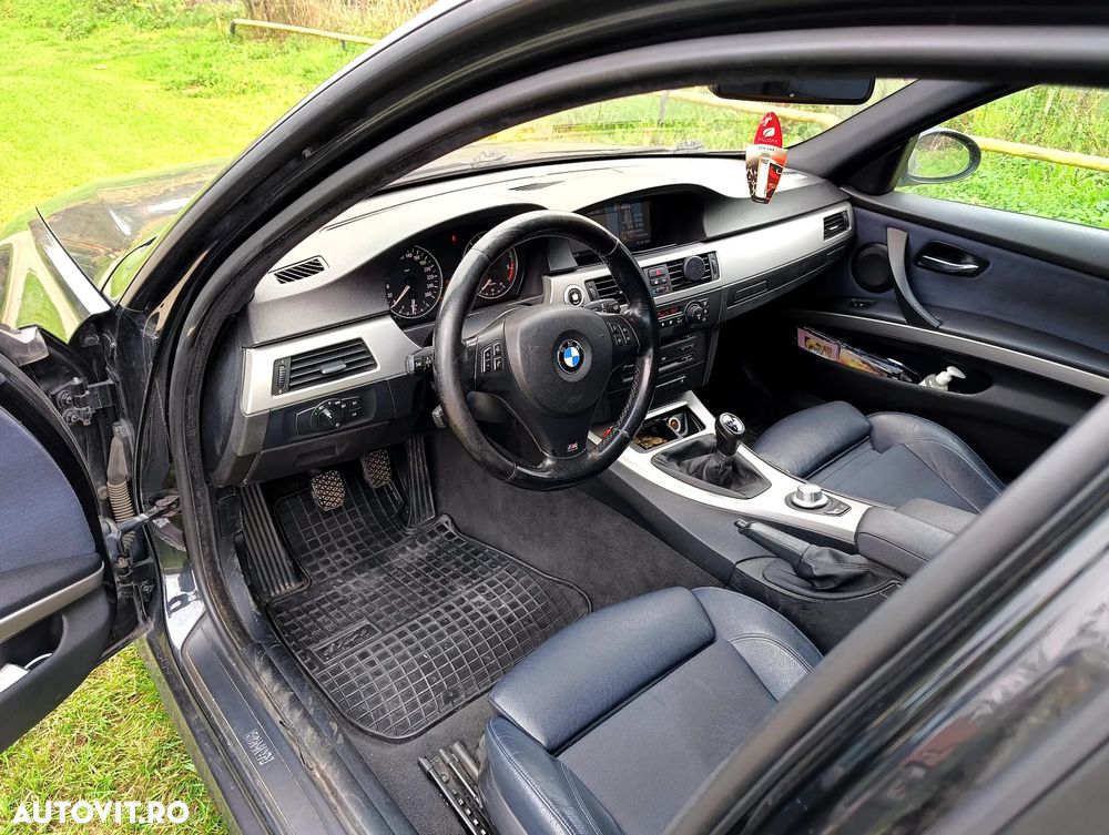 BMW Seria 3 320d DPF Touring Edition Fleet - 5