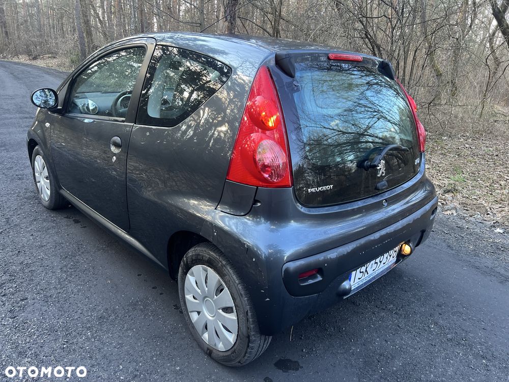 Peugeot 107 2010 photo 4