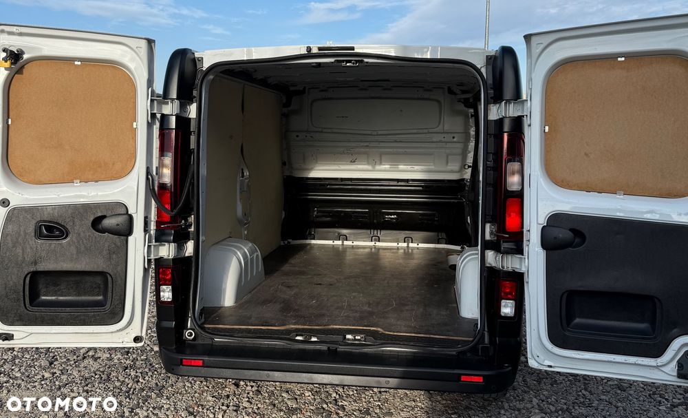 Renault Trafic L1H1, 2.0dci, klima,tempomat, navi, sensory, czujniki pdc - 16