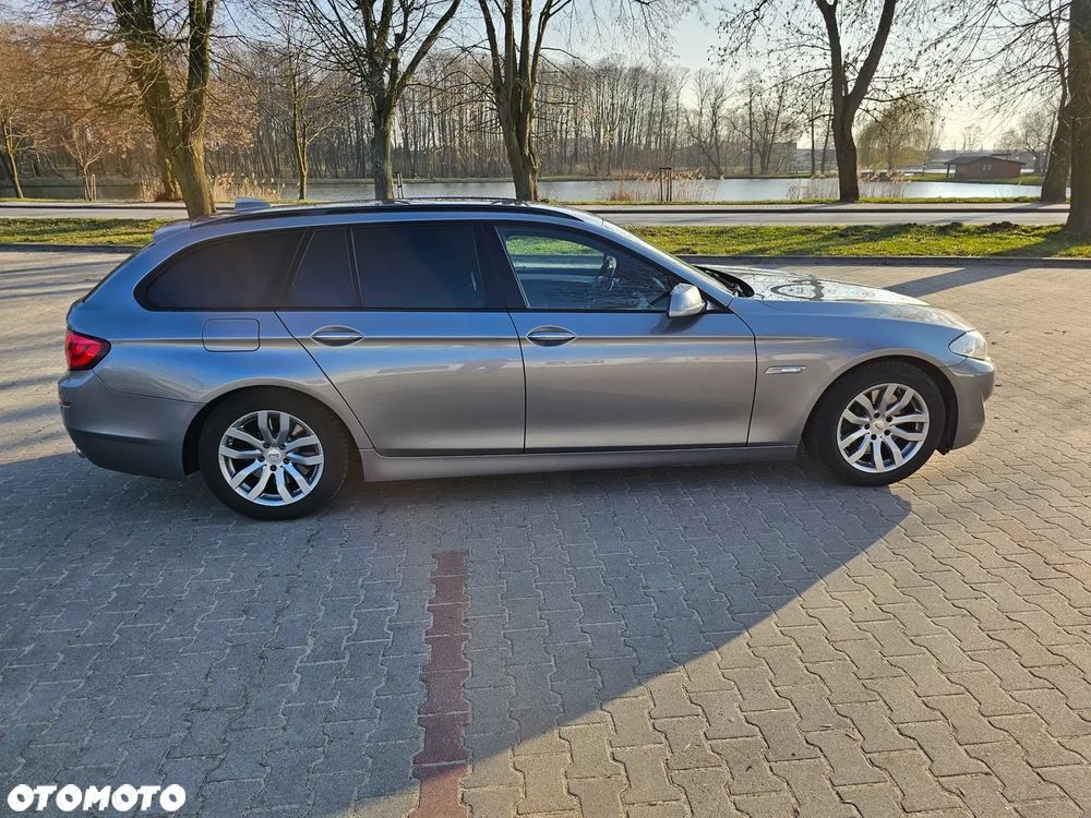 BMW Seria 5 535d Sport-Aut - 12
