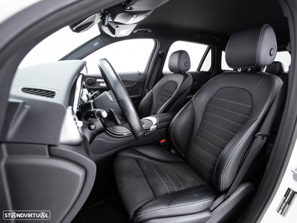 Mercedes-Benz GLC 300 de 4Matic 9G-TRONIC - 9