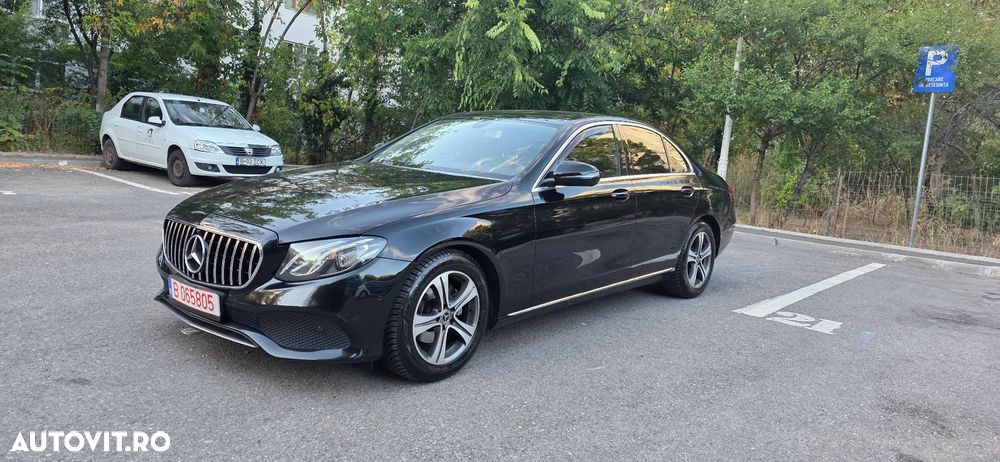 Mercedes-Benz E 200 d 9G-TRONIC AMG Line - 1