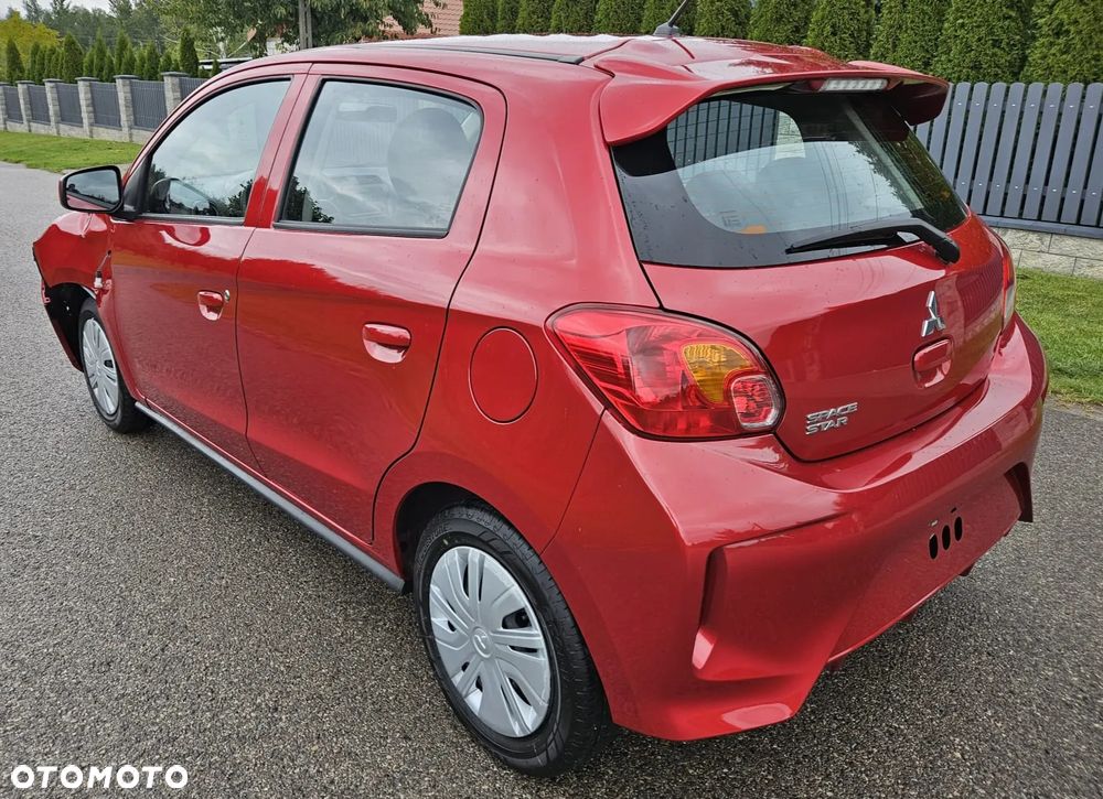 Mitsubishi Space Star - 5