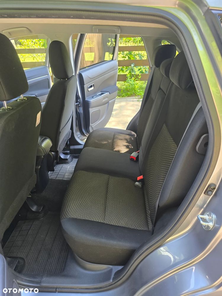 Mitsubishi ASX - 24