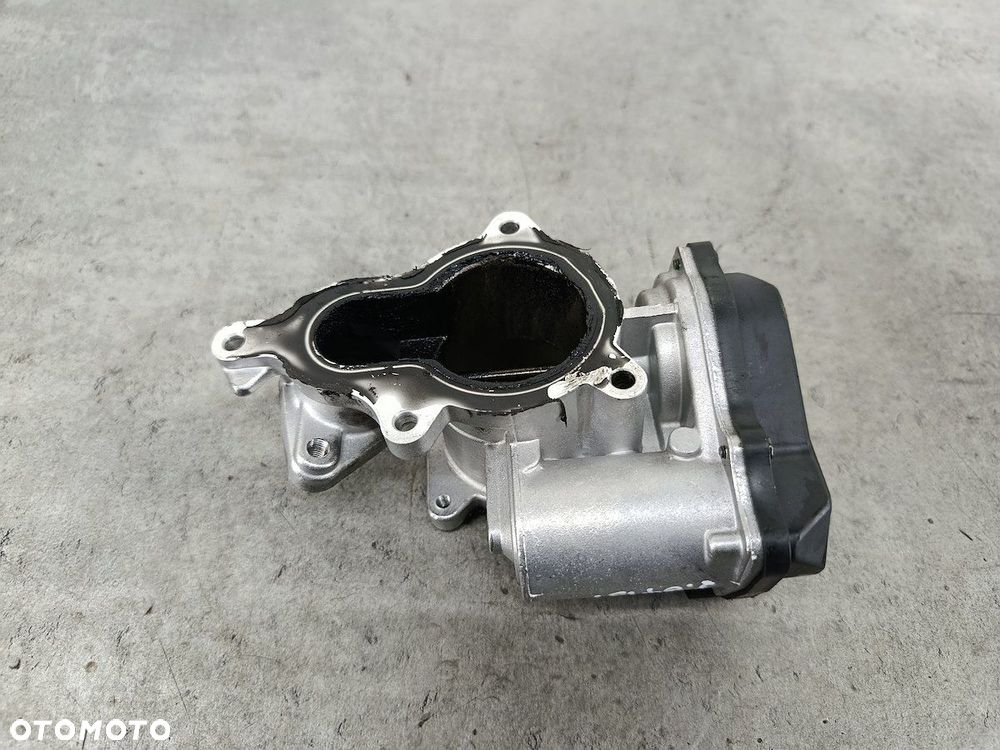 ZAWÓR EGR AUDI A4 B7 710931D 2.0 TDI - 7