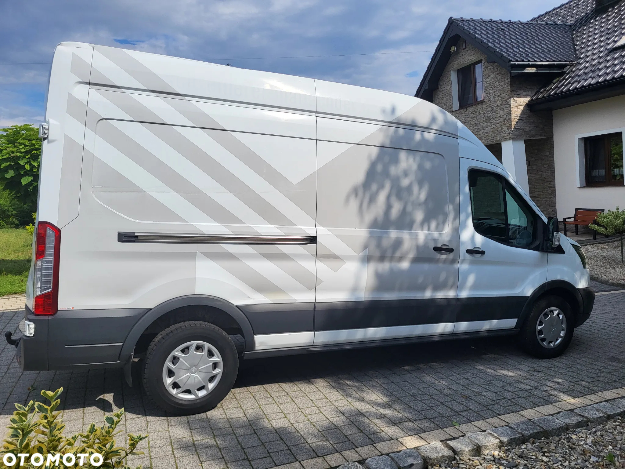 Ford Transit - 12