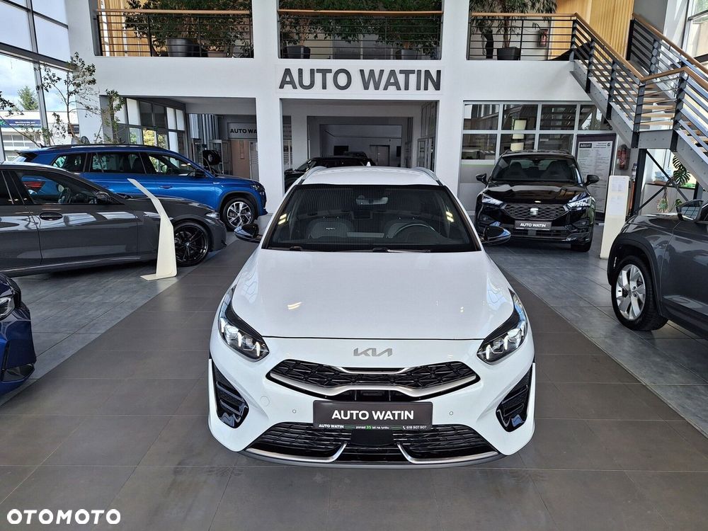 Kia Ceed 1.5 T-GDI GT-Line - 12