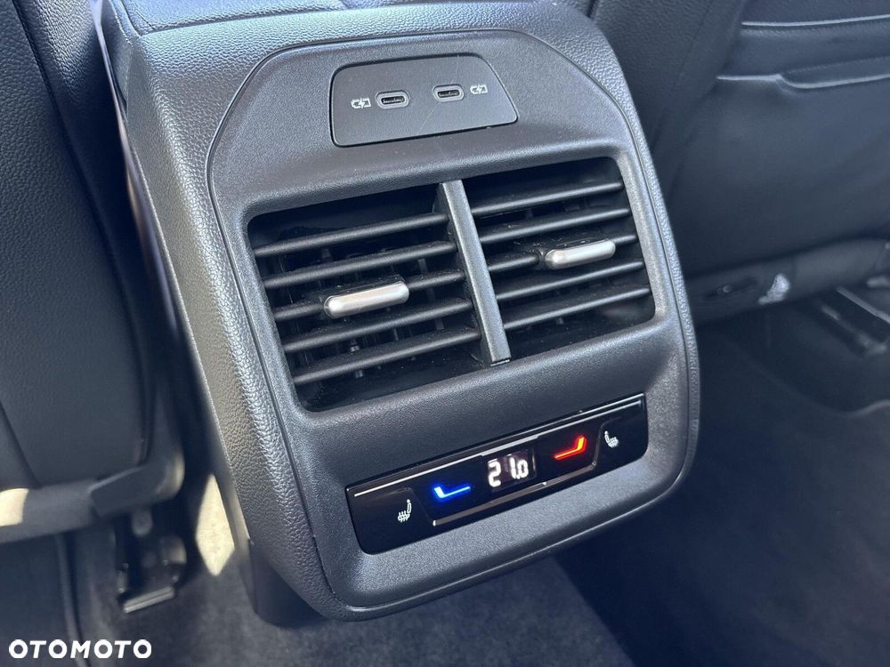 Skoda Superb 2.0 TDI SCR 4x4 L&K DSG - 15