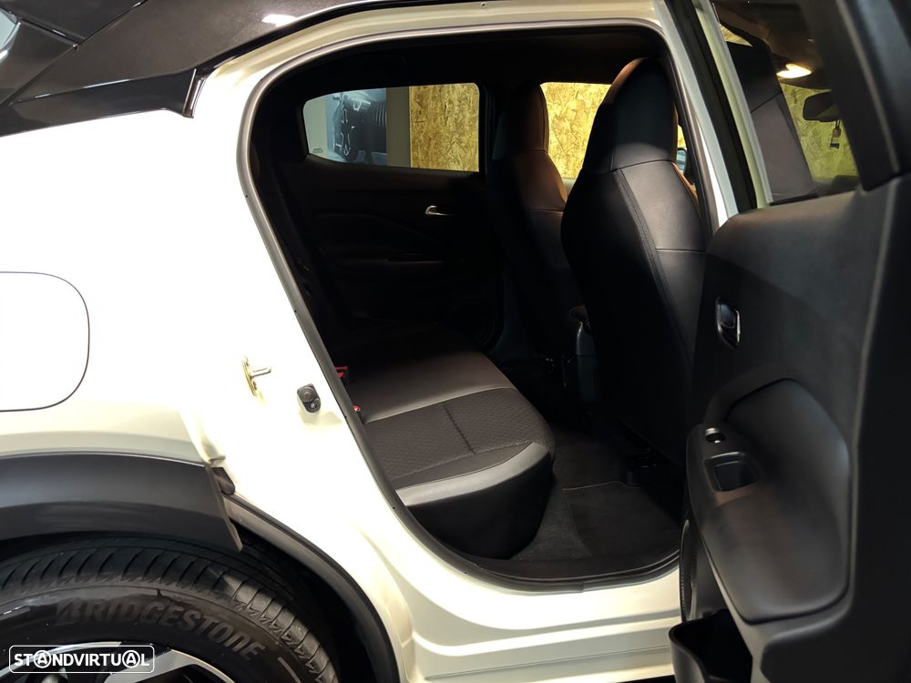 Nissan Juke 1.0 DIG-T N-Design Black - 10