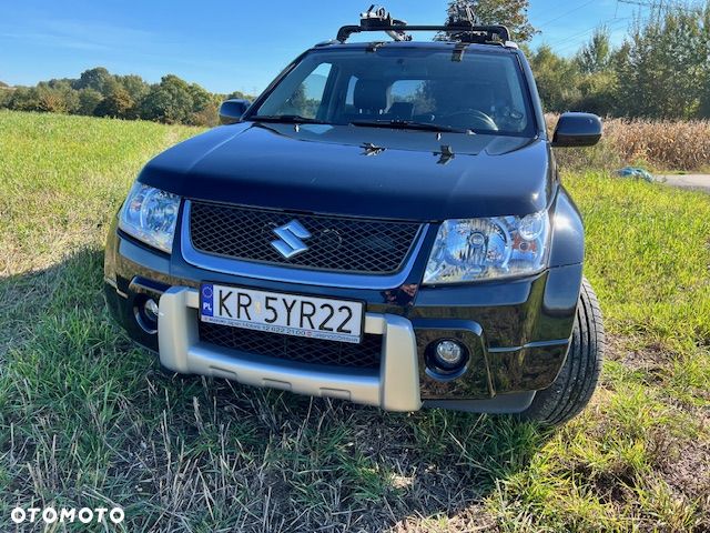 Suzuki Grand Vitara 1.6 De luxe - 2