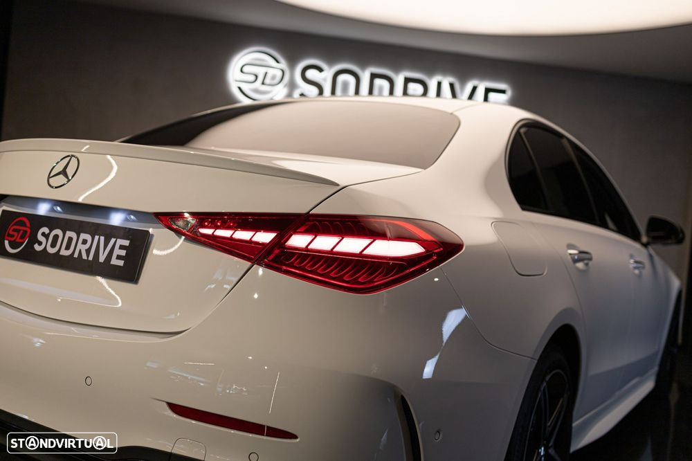 Mercedes-Benz C 300 e AMG Line - 39