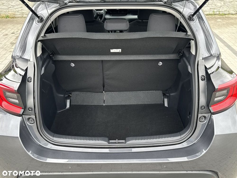 Toyota Yaris Hybrid 1.5 Style - 23