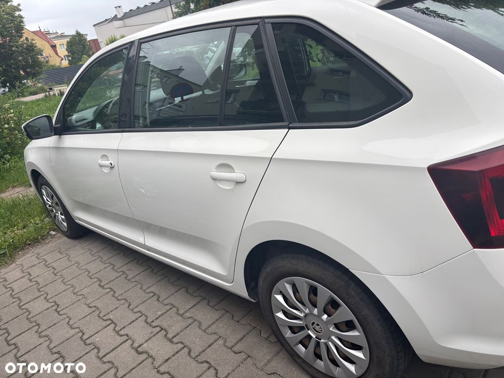 Skoda RAPID 1.4 TDI DPF Ambition - 4