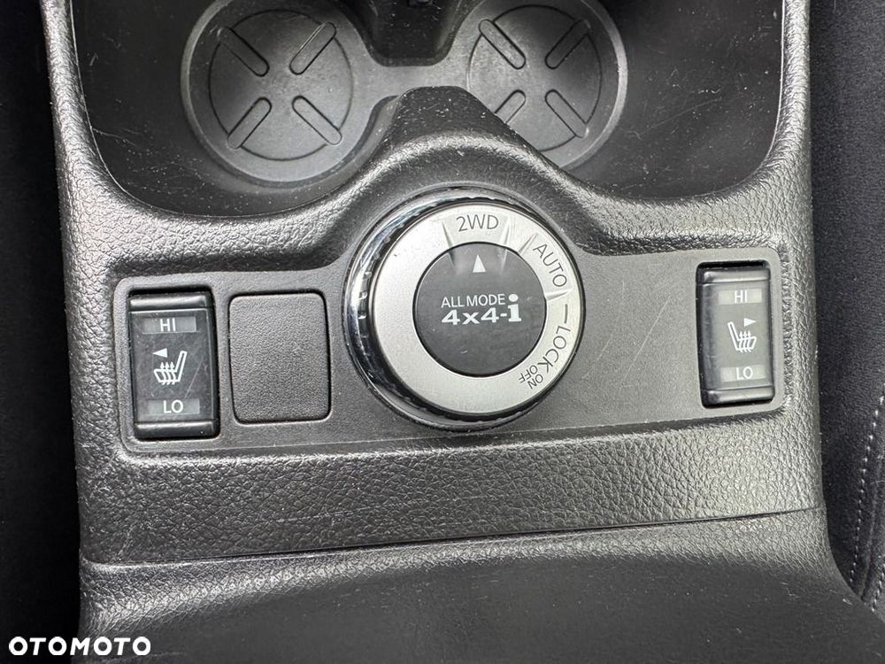 Nissan X-Trail - 14