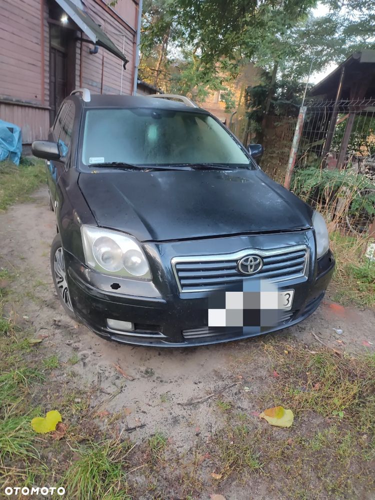 Toyota Avensis 2.0 D-4D Combi - 2