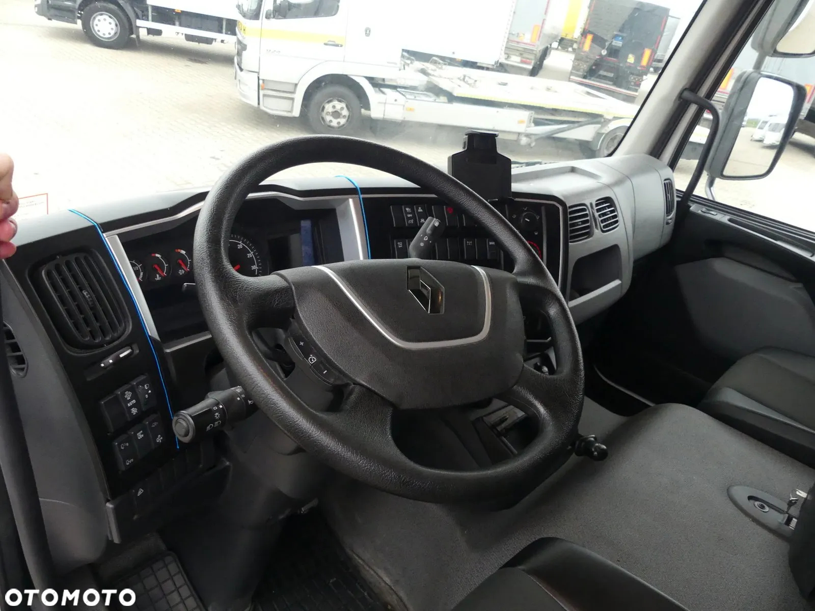 Renault VP D280 DTI8 16T 4X2 AUTOMAT - 4