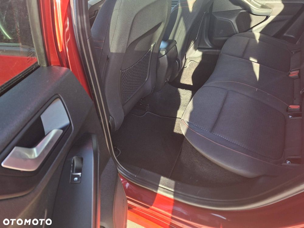 Ford Focus - 10