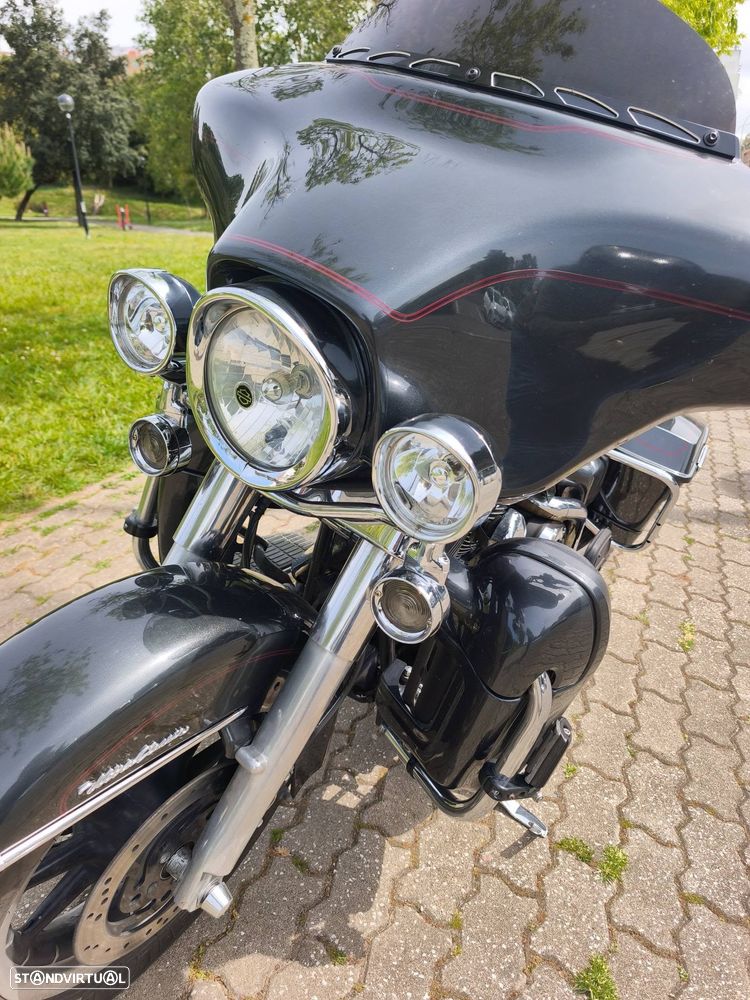Harley-Davidson Electra glide - 13